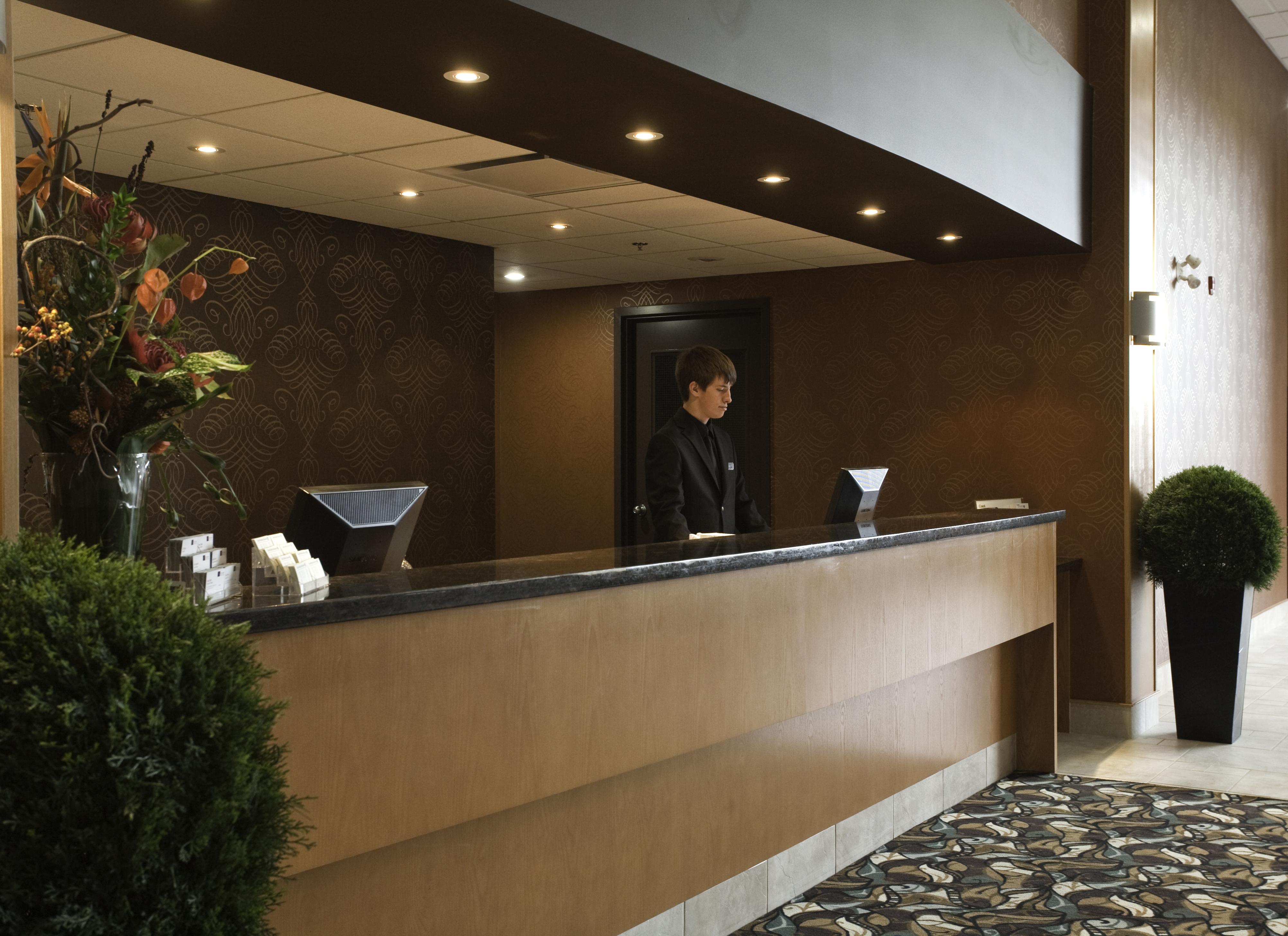 Coast Lethbridge Hotel & Conference Centre Εξωτερικό φωτογραφία