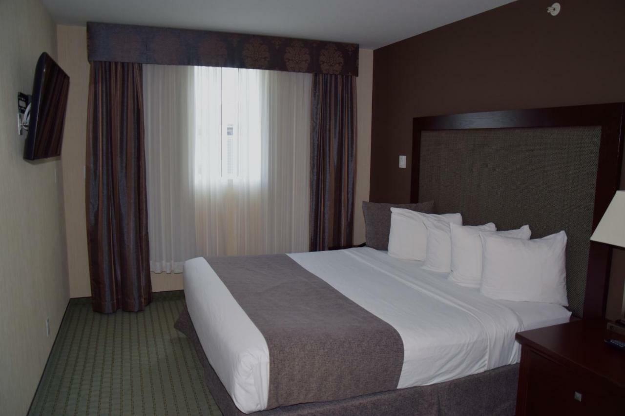 Coast Lethbridge Hotel & Conference Centre Εξωτερικό φωτογραφία