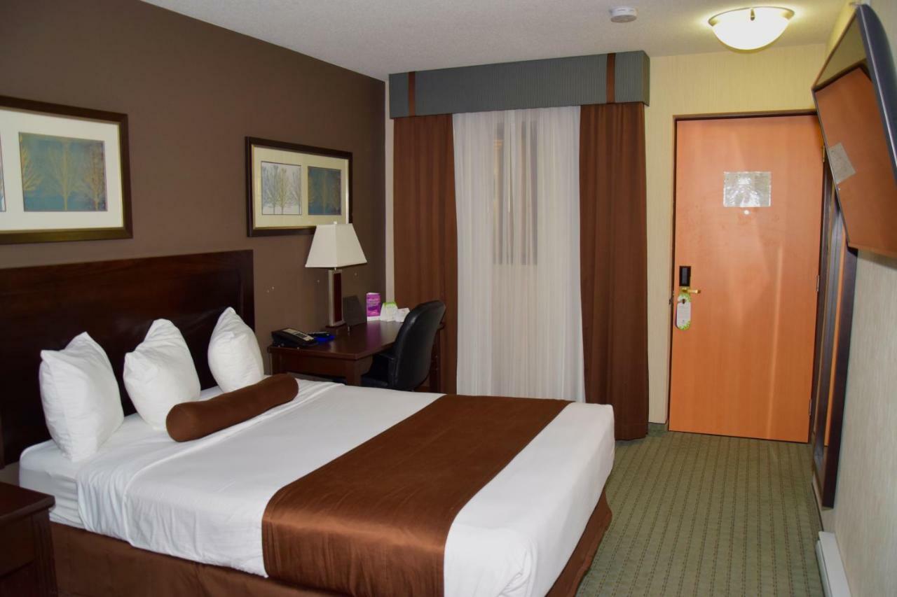 Coast Lethbridge Hotel & Conference Centre Εξωτερικό φωτογραφία