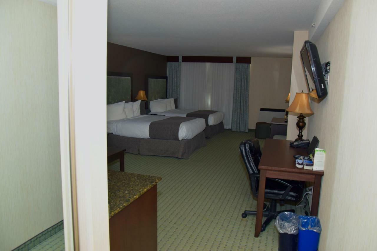 Coast Lethbridge Hotel & Conference Centre Εξωτερικό φωτογραφία